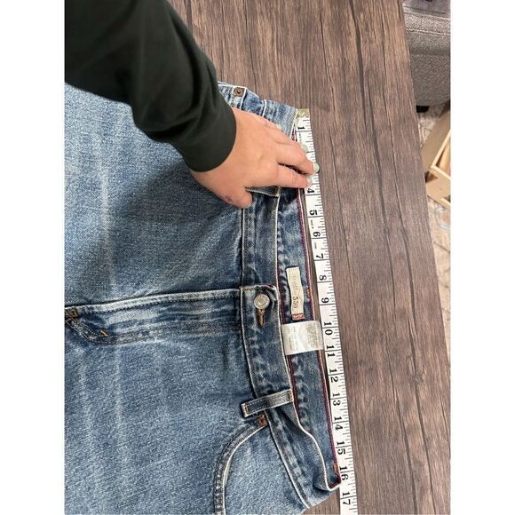 Levi's 550 Relaxed Fit High Rise Tapered Leg Jeans Blue Denim Medium Wash Sz 16M - Picture 10 of 12
